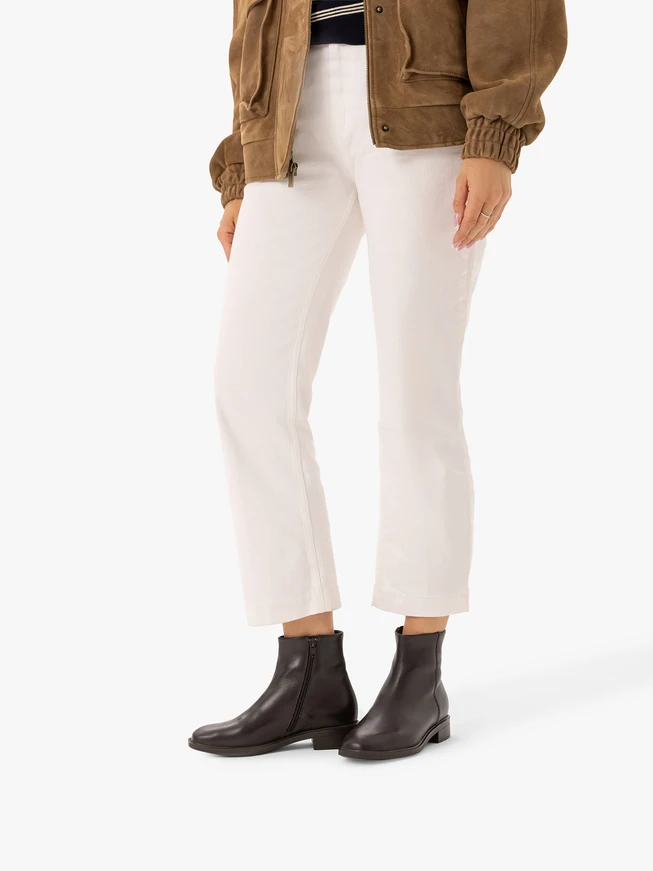 Dark brown flat boots