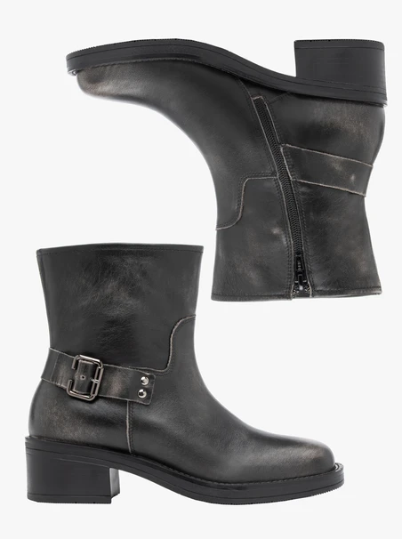 <p>Black-and-gray biker boots</p>