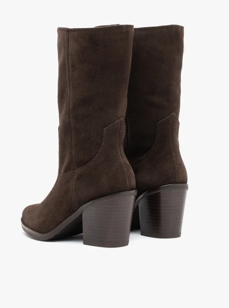 Dunkelbraune höhere Cowboystiefel
