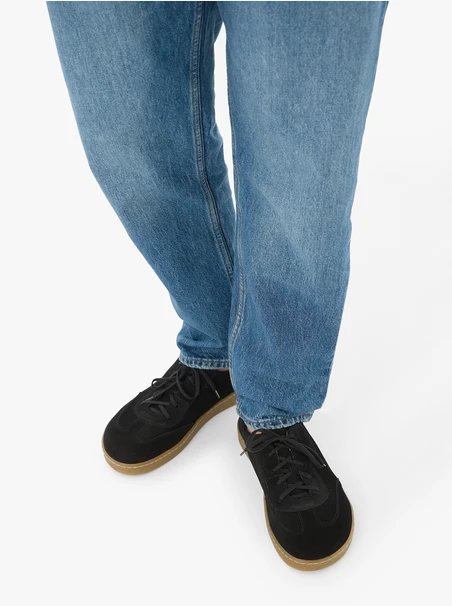 Schwarze Barfuß-Halbschuhe aus Veloursleder