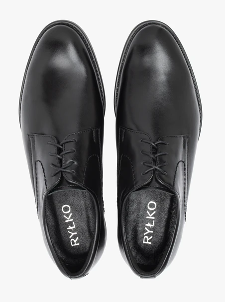 Formelle Schuhe aus schwarzem Leder