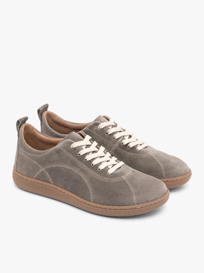 Halbschuhe aus dunkelgrauem Veloursleder