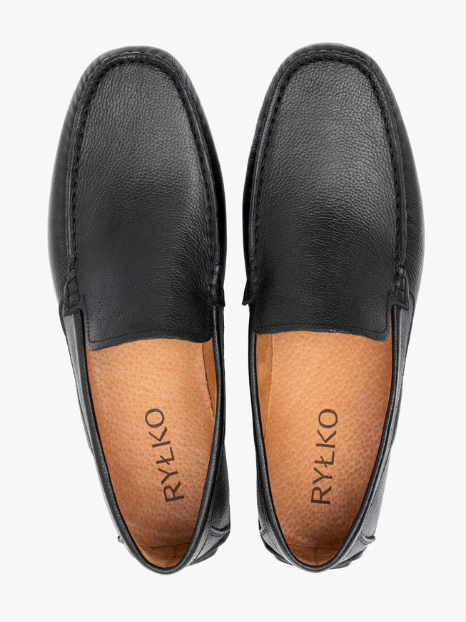 Black grain leather moccasins