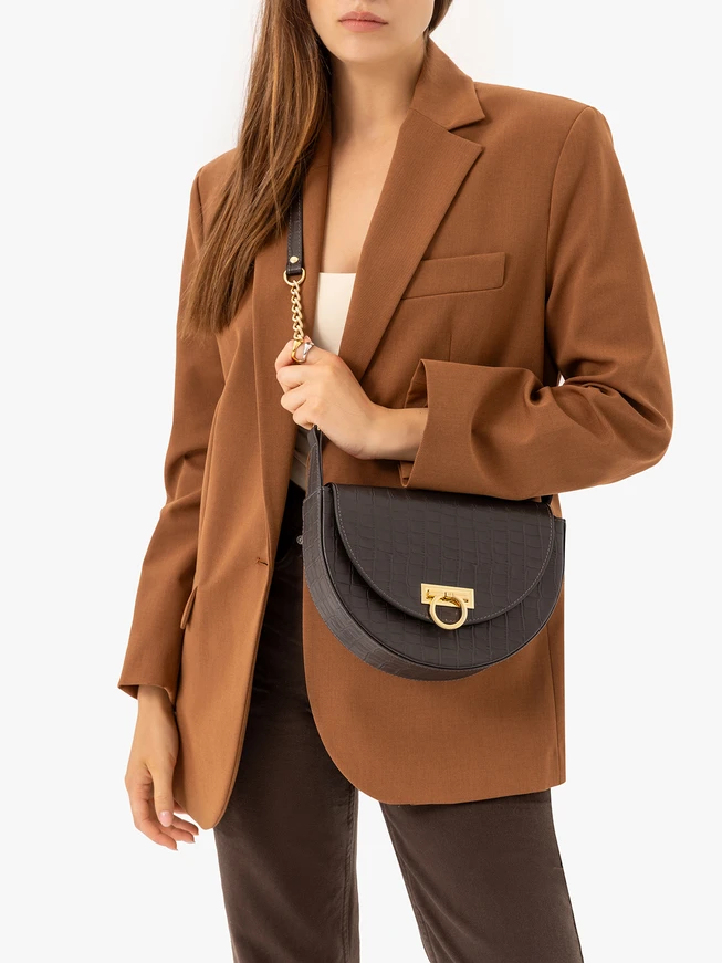Braune Handtasche im Crescent-Design aus Krokodilleder