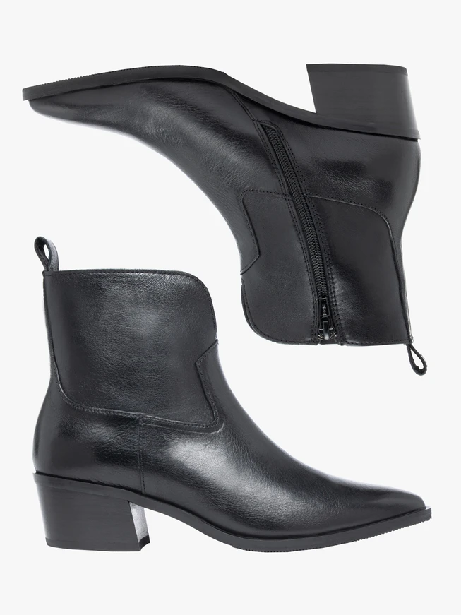 Schwarze Cowboystiefel aus Leder
