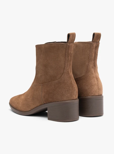 Brown cowboy boots