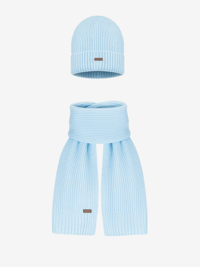 Light blue hat and scarf set