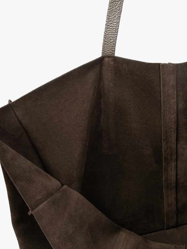 Große braune A4-Ledertasche