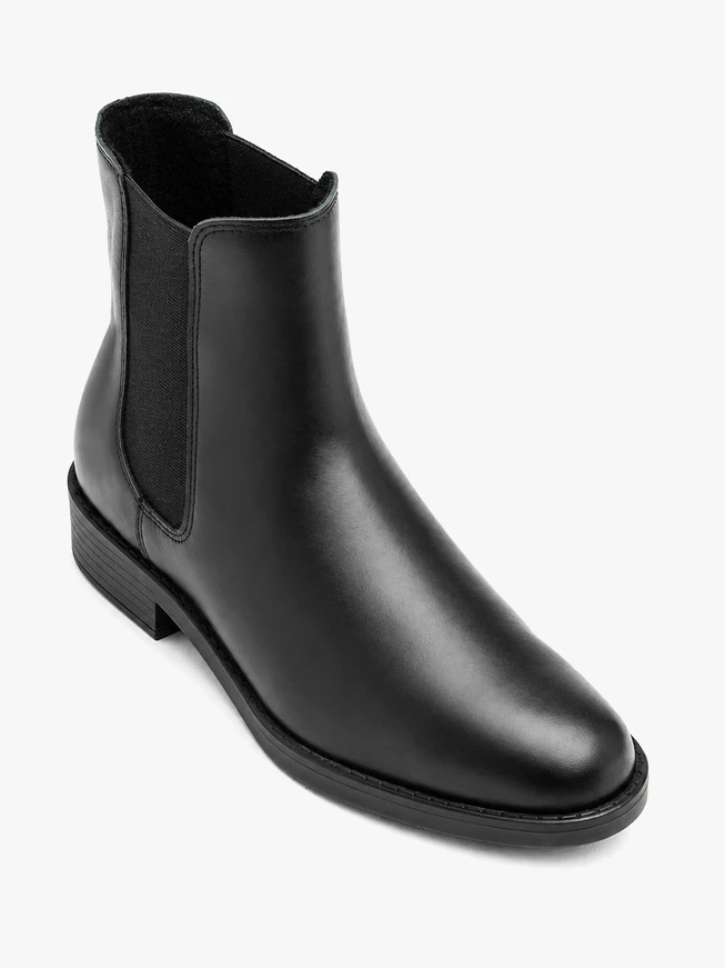 Black full grain leather slippers