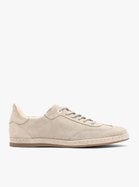 Halbschuhe aus Sandvelours
