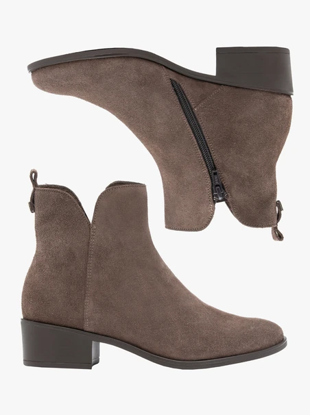 Light brown velour boots