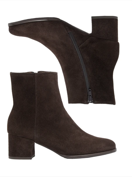 Braune Velourslederstiefel