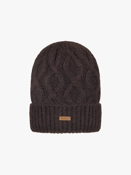 Brown hat with a braided pattern