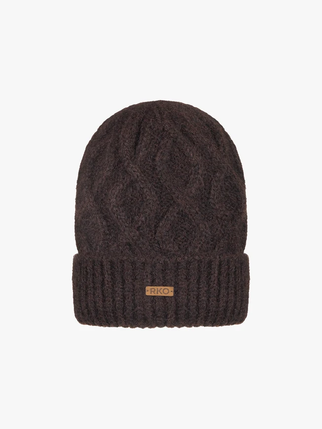 Brown hat with a braided pattern