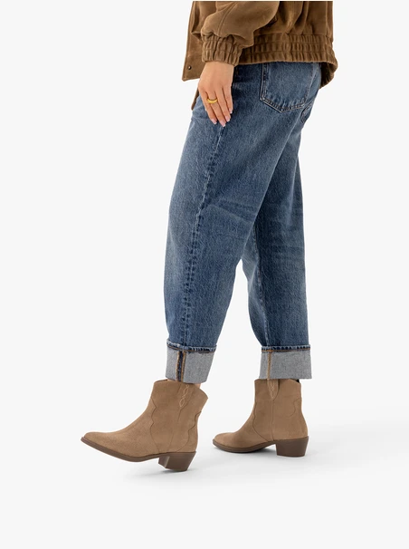 Beige cowboy boots