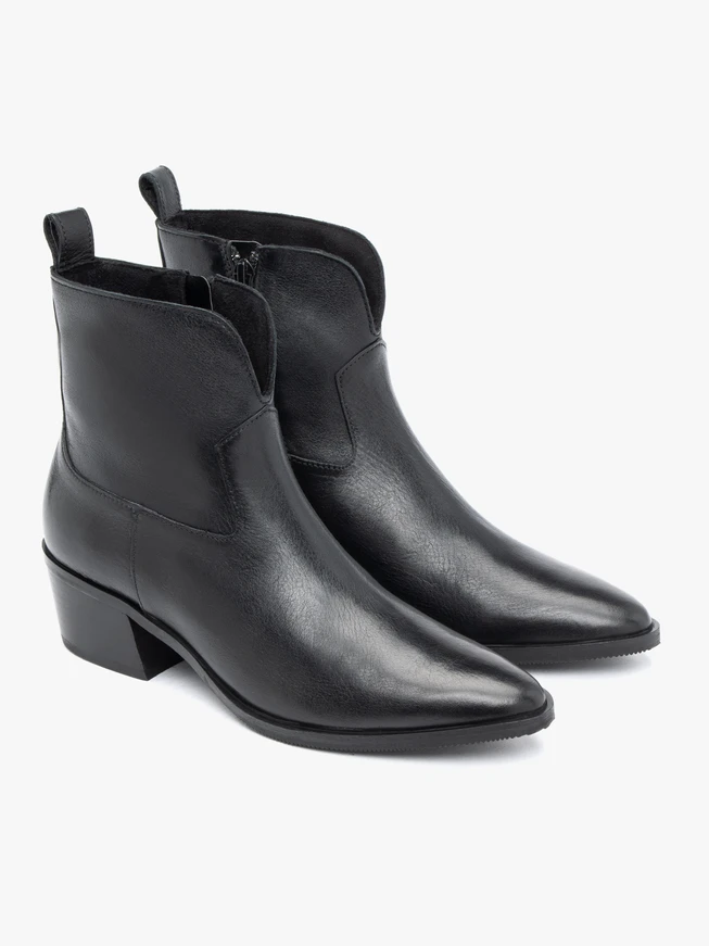 Schwarze Cowboystiefel aus Leder