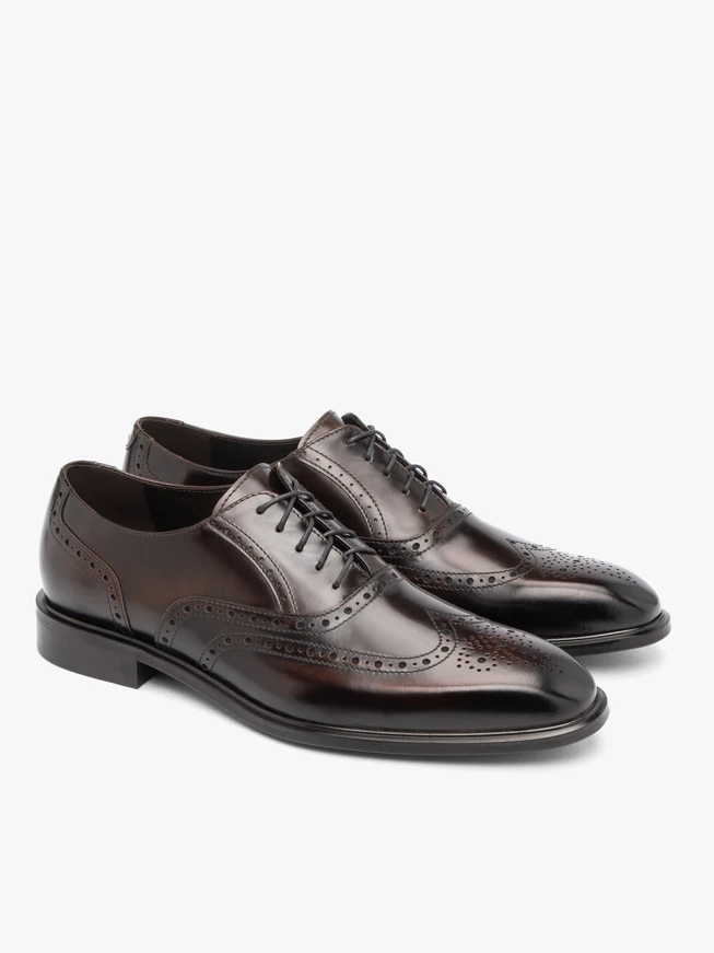 Dunkelbraune elegante Halbschuhe