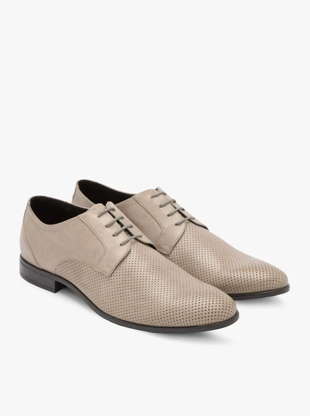 Business-Schuhe mit Perforation