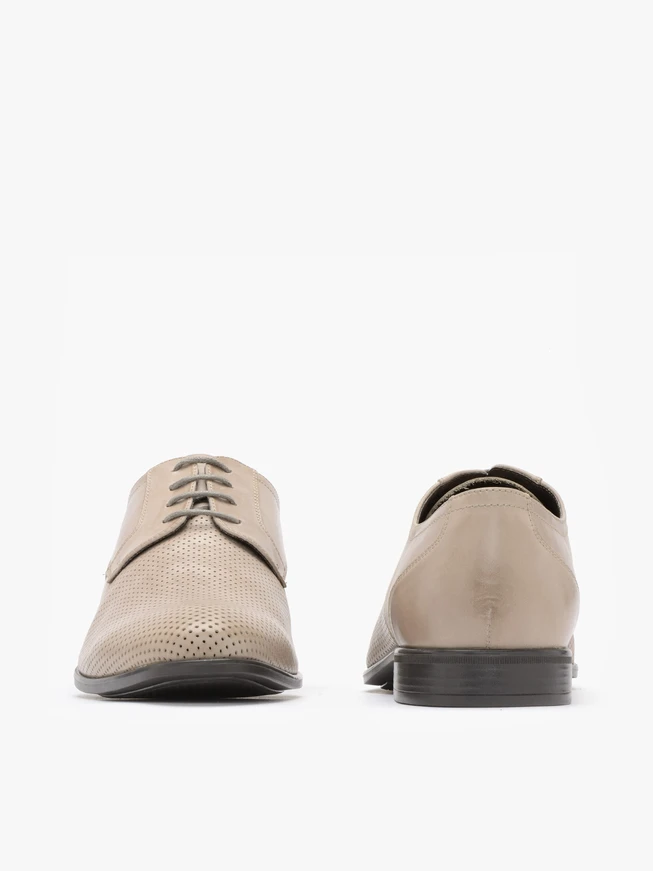 Business-Schuhe mit Perforation