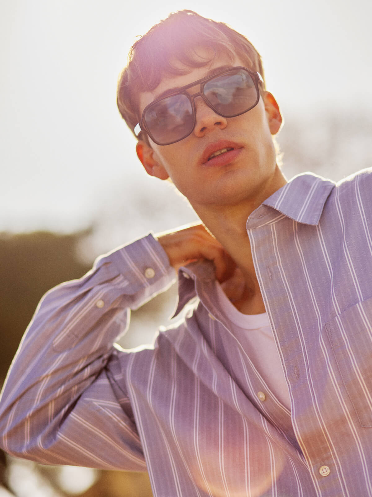 Okulary przeciwsłoneczne unisex w postarzanych oprawkach z polaryzacją